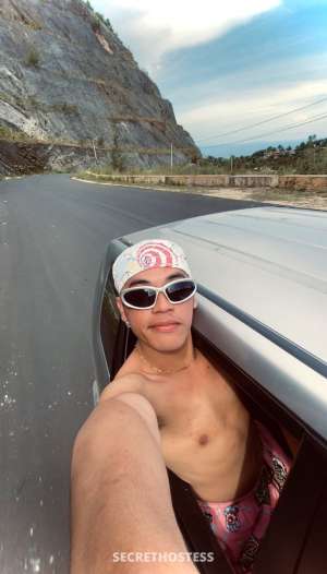 24 year old Asian Escort in Cebu City Crist Escort, Male escort