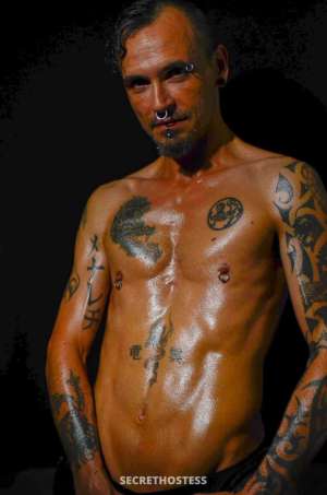 38 year old Escort in Milton Seductive Sinner, Male escort