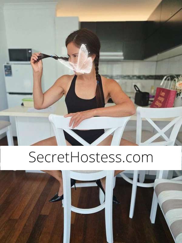 20Yrs Old Escort Size 6 50KG 160CM Tall Rockhampton Image - 17