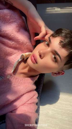 20Yrs Old Escort 180CM Tall Baku Image - 1