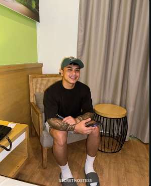 26 year old Asian Escort in Quezon Samboiii, Male companion