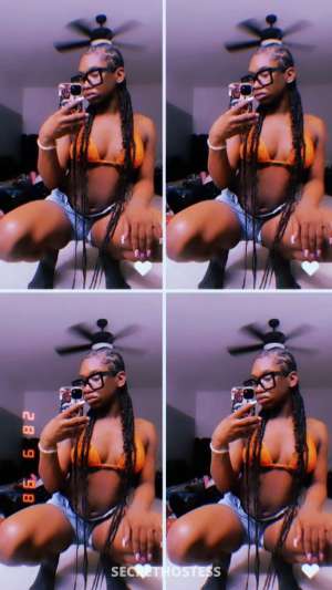 24 year old Escort in Raleigh NC Piinkpunanii
