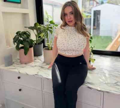 26 year old Escort in Lisburn Message me on WhatsAxxxx-xxx-xxx