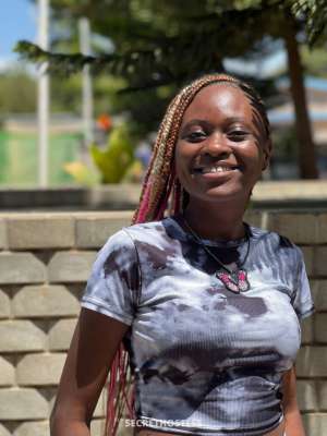 21 year old Escort in Kiambu Sarah Kadzo, escort