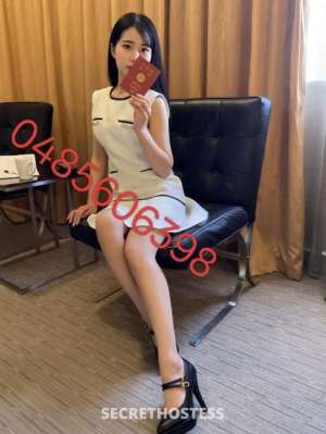 20 year old Japanese Escort in Surfers Paradise Gold Coast Japanese vip diamond services in/outcall 20 years old, Gold 