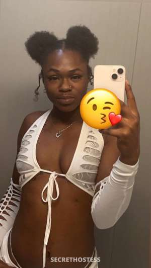 21 year old Escort in Norman OK Cum get warm Daddy