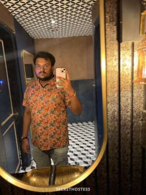 24 year old Asian Escort in Kolkata Hardy Daddy, Male companion