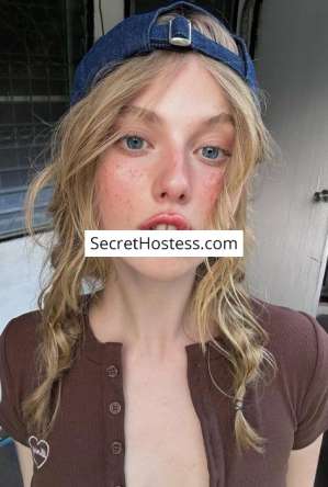 21 year old Caucasian Escort in Paris Tilde, Agency