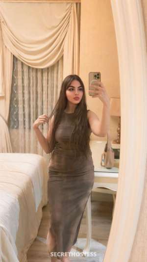19Yrs Old Escort 160CM Tall Dubai Image - 2