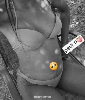 Pretty, escort 21 year old Escort in Gaborone