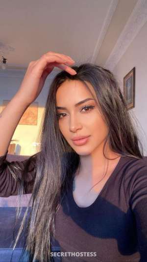 25 year old Filipino Escort in Mumbai Nana, escort