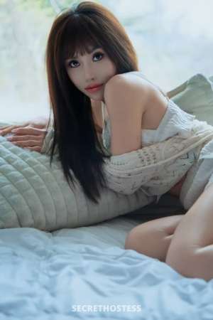 28 year old Asian Escort in Beijing Anna....bright girl, escort