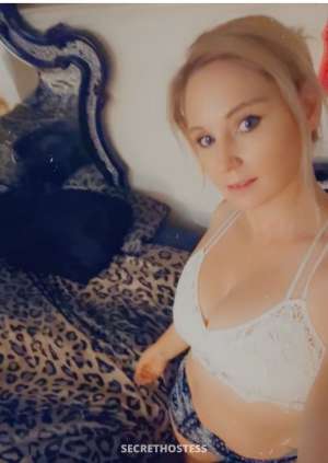 LizzyLuxxxwithBestieLexy 40Yrs Old Escort Mendocino CA Image - 7