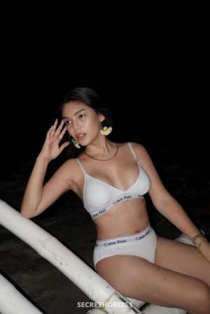 24 year old Asian Escort in Hong Kong Party girl tamara, adult performer
