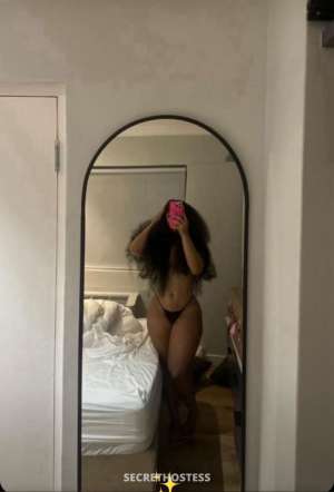 24 year old Escort in Ikeja Damilola, escort