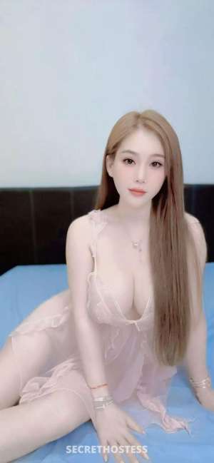 24 year old Asian Escort in Belgrade Angela, escort