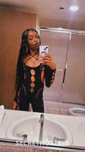 25 year old Escort in Los Angeles CA Sensuaal Exoticc Sweetness