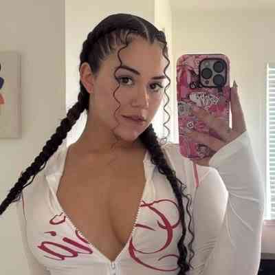 25 year old Australian Escort in Devonport Hi Handsome ? Text me on WhatsApp: ‪ xxxx-xxx-xxx ‬ or 