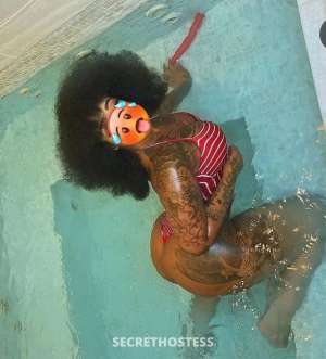 25 year old Escort in Nassau Available excort near you, escort