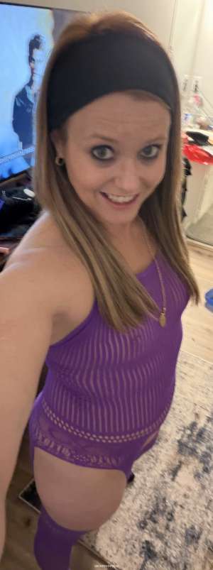 0 year old Caucasian Escort in Charlotte NC Marie Claire