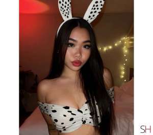 25 year old Asian Escort in Cheshire East .sweet duo Asian ...Week Only., Agency