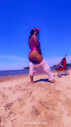 99Yrs Old Escort Bronx NY Image - 2