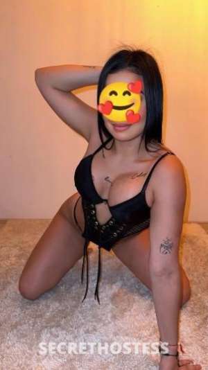 22 year old Escort in Bakersfield CA ... sexy jovencita latina en Bakersfield mojadita i lista