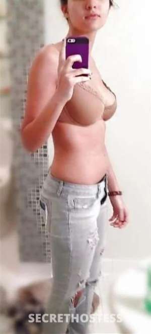 23Yrs Old Escort Gladstone Image - 4
