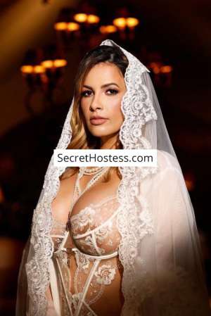 31 year old Mixed Race Escort in Gasperich Kira Lux, Independent