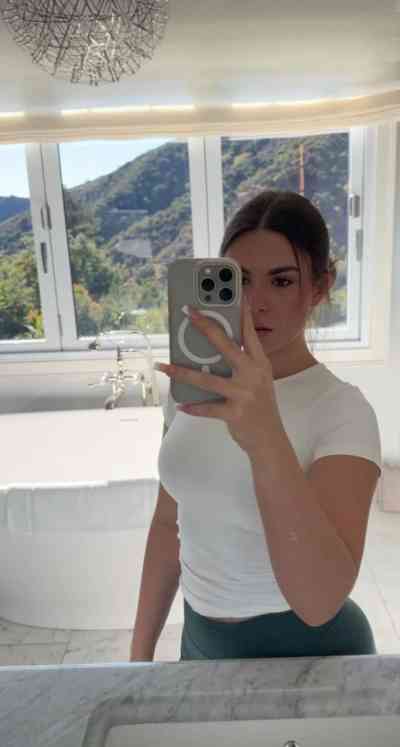 27 year old Afghan Escort in La Línea de la Concepción Rosarosa