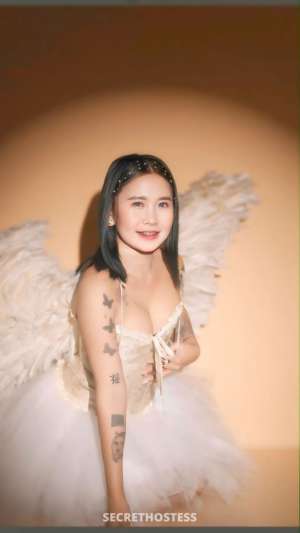 18 year old Escort in Makati Vesper