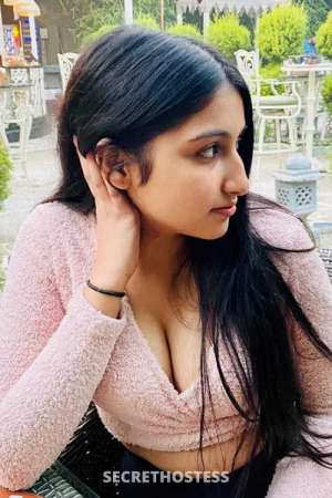 28 year old Canadian Escort in Bangkok Esenia