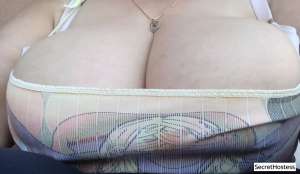 40 year old Canadian Escort in Vancouver Escort model Julia G, Vancouver