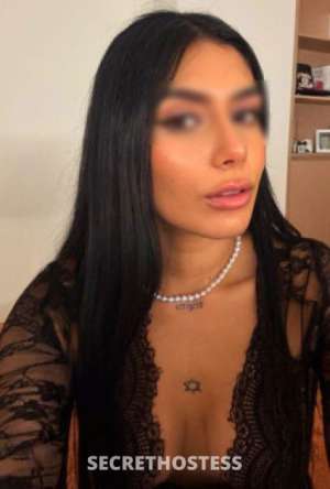 23 year old Brazilian Escort in Düsseldorf Kloe 23Yrs Old Brazilian Escort Black B Cup 57KG 166CM Tall 