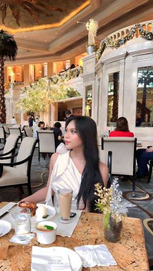 21Yrs Old Escort 160CM Tall Ho Chi Minh City Image - 6