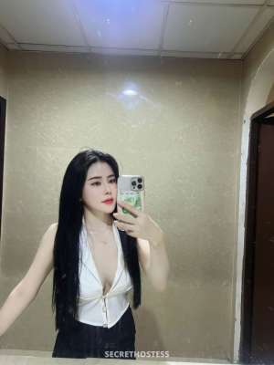 24 year old Asian Escort in Jeddah Vy Lady, escort