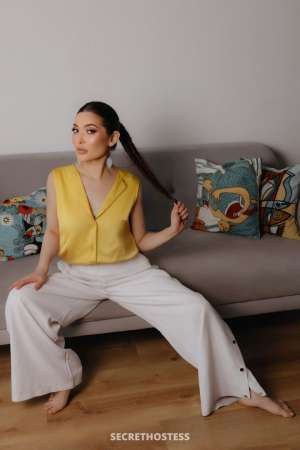 25 year old Escort in Bristol My instagram asemaj99, escort