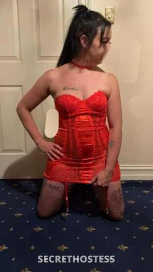 29 year old Australian Escort in Thebarton Adelaide PARTY PRINCESS SEXY AUSSIE MILF CLEO WANTS TO GET DIRTY WITH