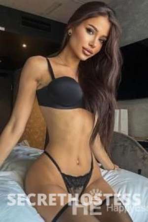 20 year old Escort in Roma Karina