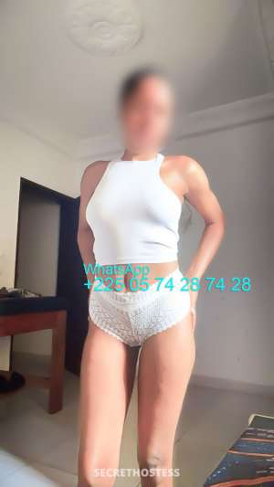 19 year old Escort in Abidjan Slavy, escort