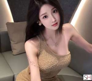 23 year old Asian Escort in Surrey . NEW .Sexy Asian Escort Girls.xxxx-xxx-xxx, Agency