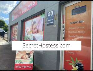 0 year old Cambodian Escort in Annerley Lotus Silk Massage shop
