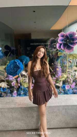 22 year old Asian Escort in Jakarta Kelly V, escort