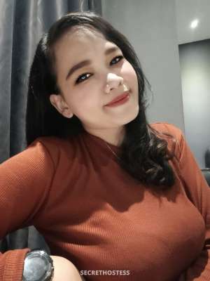 28 year old Asian Escort in Jakarta Queenza, masseuse