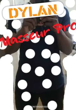 Dylan, Male escort 38 year old Escort in Abidjan