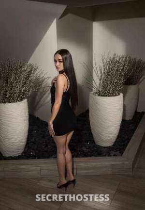 Tiny 24Yrs Old Escort Image - 7