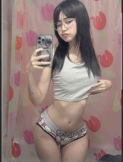 20Yrs Old Escort Size 10 58KG 167CM Tall Killarney Image - 1