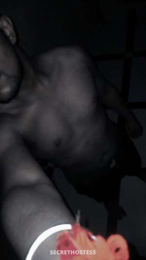 21 year old Indian Escort in Ghaziabad Rohan 5. 7ft, Male escort
