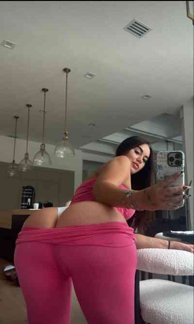 25 year old Escort in Alice Springs I’m available