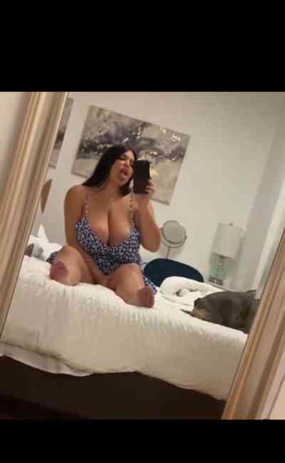 25 year old British Escort in Paisley I'm available for incall and outcall service